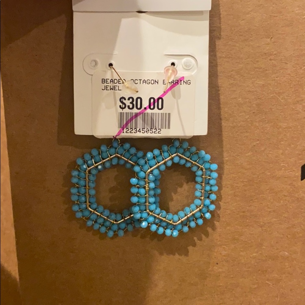 Adorn Turquoise Beaded Hoop Earings - Picture 2 of 2